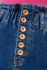 Синие джинсовые шорты с рюшей на высокой талии  4009177 фото №4