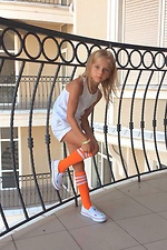 Children's orange high knee socks with white stripes M-SOCKS 2040179 photo №1