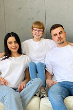 Familien-Set aus einfarbigen T-Shirts Familien-Look Garne 9000181 Foto №2