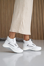 Damen-Wintersneaker aus Leder, weiß und grau.  2505183 Foto №9