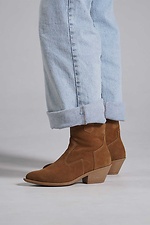 Übergangszeitliche Wildlederstiefel mit Absatz. 4207185 Foto №3