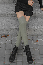 Шерстяные высокие чулки в рубчик оливкового цвета M-SOCKS 2040186 фото №3