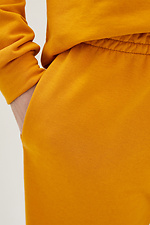 Knee-length mustard summer knitted shorts GEN 8000186 photo №4