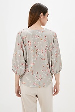 Бежевая оверсайз блуза в цветы с укороченными рукавами фонариками Garne 3038214 фото №3