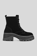 Suede boots on a massive sole  4206215 photo №2