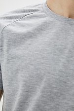 Raglan-T-Shirt aus grauem Jersey GEN 8000216 Foto №3