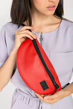 Полукруглая сумка на пояс бананка красная с одним карманом GEN 9005217 фото №1
