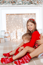 Czerwone skarpetki świąteczne dziecięce z jeleniem M-SOCKS 2040222 zdjęcie №1