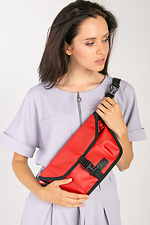 Rectangular red banana fanny pack with flap GEN 9005231 photo №1