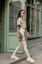Feste, beige Baumwollstrümpfe mit breitem Gummiband M-SOCKS 2040238 Foto №5