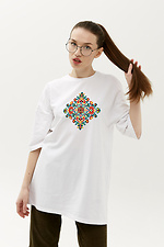 Weißes Baumwoll-T-Shirt mit halben Ärmeln und Frontdruck Garne 9001238 Foto №1