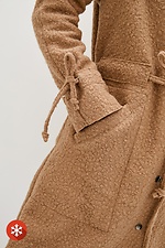Коричневое пальто MELISA из каракуля с поясом и большими карманами Garne 3037239 фото №6