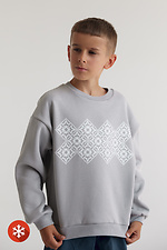 Kinder-Sweatshirt mit „Vyshyvanka“-Aufdruck, grau Garne 9001244 Foto №4