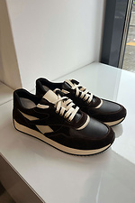 Schokoladenbraune Damen-Sneaker aus einer Kombination von Leder und Wildleder. 4206246 Foto №8