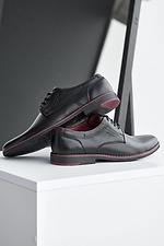 Klassische schwarze Schuhe aus echtem Leder  8019246 Foto №5