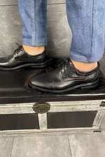 Klassische schwarze Schuhe aus echtem Leder  8019249 Foto №5