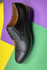 Классические черные туфли из натуральной кожи  8019250 фото №3