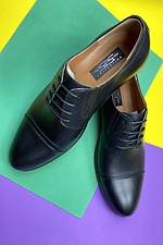 Klassische schwarze Schuhe aus echtem Leder  8019250 Foto №5