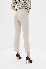 Klasyczne wysokie spodnie LERA w kolorze wiskozy w kolorze beżowym z szerokim paskiem Garne 3037253 zdjęcie №3