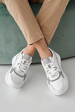 Skórzane sneakersy damskie w kolorze wiosna-jesień w kolorze białym  2505258 zdjęcie №2
