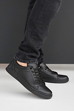 Męskie skórzane sneakersy wiosenno-jesienne w kolorze czarnym  2505264 zdjęcie №1