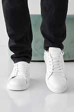 Męskie sneakersy skórzane wiosna-jesień w kolorze białym.  2505267 zdjęcie №2