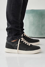 Męskie skórzane sneakersy wiosenno-jesienne w kolorze czarnym  2505268 zdjęcie №4