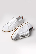 White leather sneakers with quilted inserts and laces  4205271 photo №3