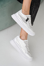 Skórzane sneakersy damskie w kolorze wiosna-jesień w kolorze białym  2505277 zdjęcie №6