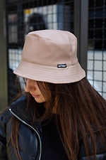 Warmer Fischerhut aus Kunstleder in Beige Without 8048287 Foto №2