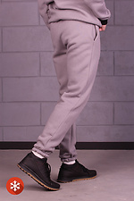 Теплые спортивные штаны на флисе с манжетами в сером цвете GEN 8000293 фото №6