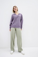 Knitted oversized jumper in a classic style with a V-neck  4038294 photo №2