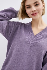 Knitted oversized jumper in a classic style with a V-neck  4038294 photo №4