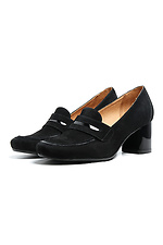 Klassische geschlossene Schuhe aus schwarzem Wildleder mit eckigen Absätzen  4205321 Foto №2