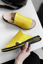 Perforated yellow leather slip-on slippers  4205324 photo №4