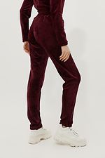 Велюровые спортивные штаны с широким поясом сливового цвета Garne 3039335 фото №4