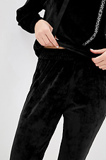 Велюровые спортивные штаны на манжетах черного цвета Garne 3039342 фото №3