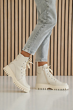 Women's winter leather boots milky color  2505344 photo №2