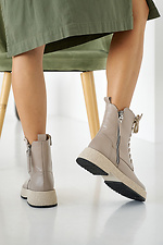 Damen-Winterstiefel aus beigem Leder  2505348 Foto №2
