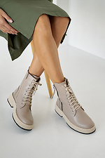 Damen-Winterstiefel aus beigem Leder  2505348 Foto №4