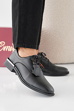 Schwarze Damen-Lederschuhe fr Frhling und Herbst  2505349 Foto №6