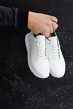 Белые кожаные кроссовки подростковые для города  8019352 фото №2