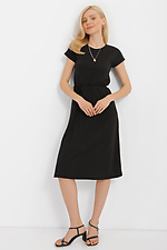 Трикотажное платье LUISA черного цвета под пояс с короткими рукавами Garne 3040356 фото №1