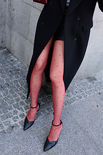 Burgunderfarbene Strumpfhose mit weißen Punkten M-SOCKS 2040364 Foto №3