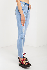 Голубые стрейчевые джинсы с царапками  4014373 фото №3