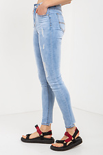 Голубые стрейчевые джинсы с царапками  4014373 фото №6