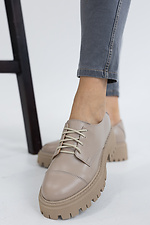 Beige women's platform shoes made of genuine leather  8019375 photo №9