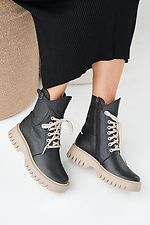Women's winter black-beige leather boots  2505378 photo №7