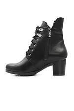 Классические черные кожаные женские ботинки на каблуке  4205379 фото №2