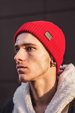 Теплая вязаная шапка красного цвета с отворотом Custom Wear 8025381 фото №5